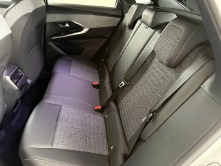 Peugeot 3008 Allure Hybrid 145 e-DCS6