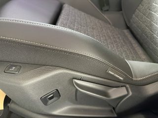 Peugeot 3008 Allure Hybrid 145 e-DCS6