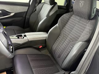 Peugeot 3008 Hybrid 136 E-DCS6 GT Aut.