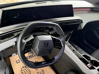 Peugeot 3008 Hybrid 136 E-DCS6 GT Aut.