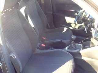 Peugeot 2008 PureTech 100 S&S Active Pack 6-Gang-Manuell