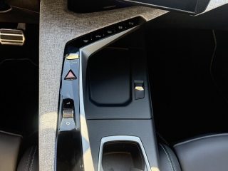 Peugeot 3008 Elektro 210 73kWh GT-Exclusive Pano AHK abnehmbar
