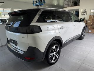 Peugeot 5008 BlueHDI 130 EAT8 GT