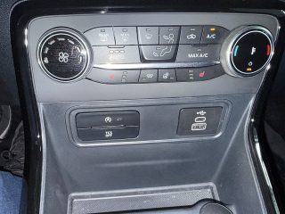 Ford EcoSport 1,0 EcoBoost Titanium