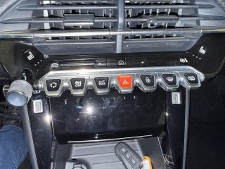 Peugeot 208 Hybrid 145 e-DCS6 GT