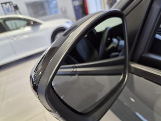 Peugeot 208 PT 100 Allure ACC, Navi, 360° Kamera