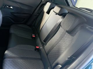 Peugeot 2008 Hybrid 145 e-DCS6 Allure