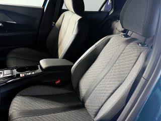 Peugeot 2008 Hybrid 145 e-DCS6 Allure