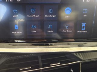 Peugeot 2008 Hybrid 145 e-DCS6 Allure
